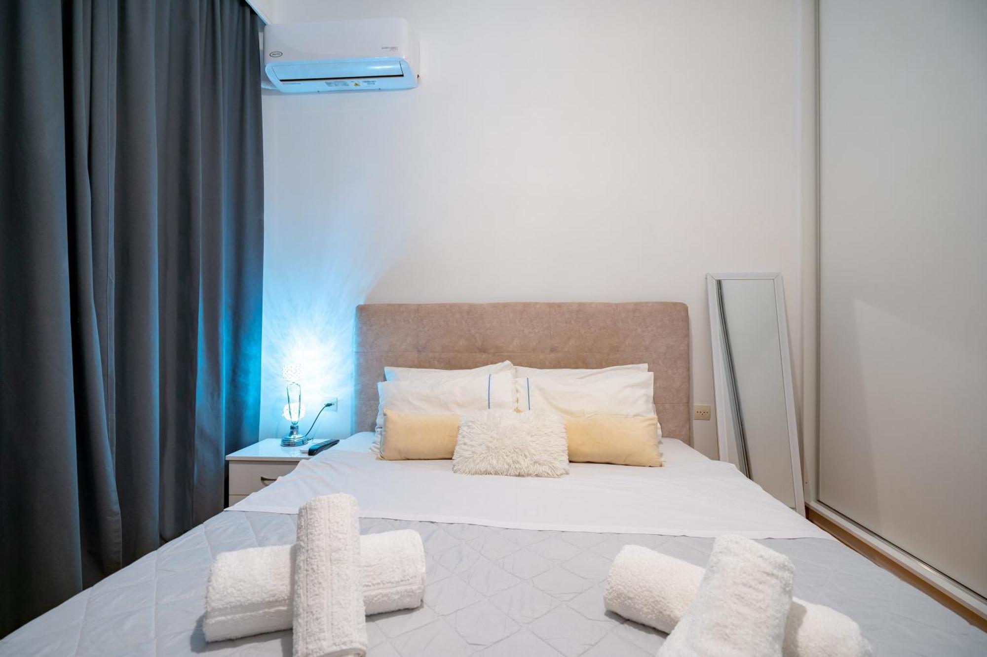 Neo Irakleio Train St. 1 Bedrm 4 Pers. Apartment Athen Exterior foto